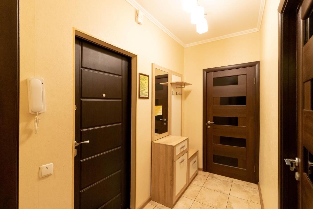 Kvartirkoff Na Geroev Dnepra 36 B Kiev Exterior foto